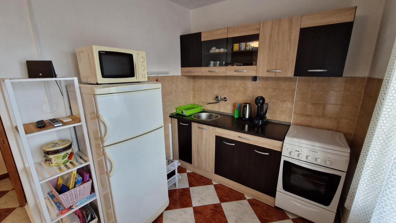 Apartments With A Parking Space Mavarstica, Ciovo - 12435 Трогир Экстерьер фото